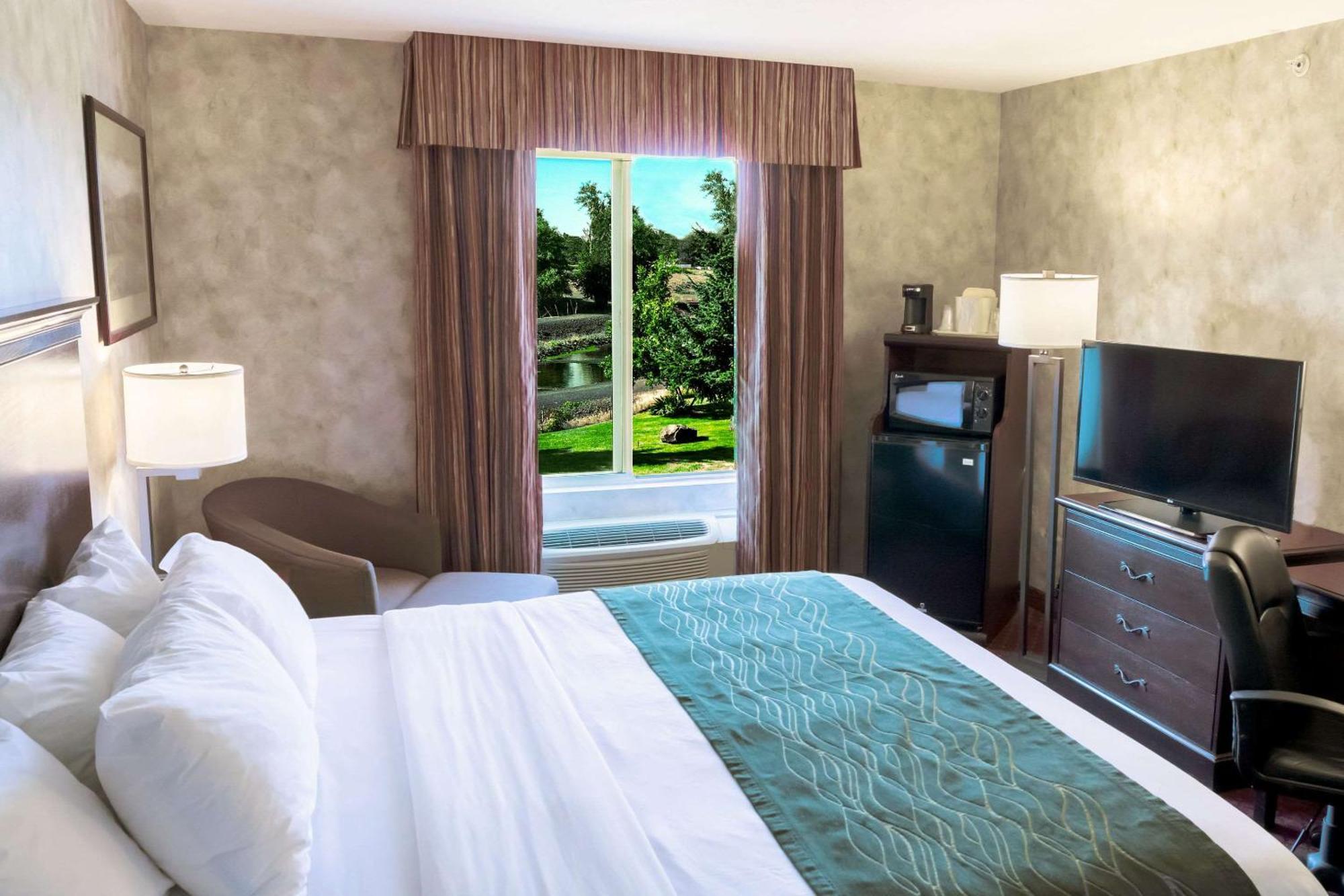 Comfort Inn & Suites Уолла-Уолла Экстерьер фото